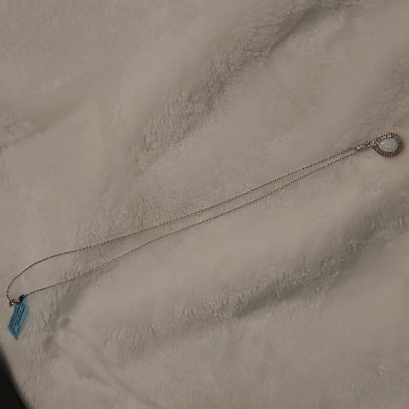 Necklace - Picture 3 of 6